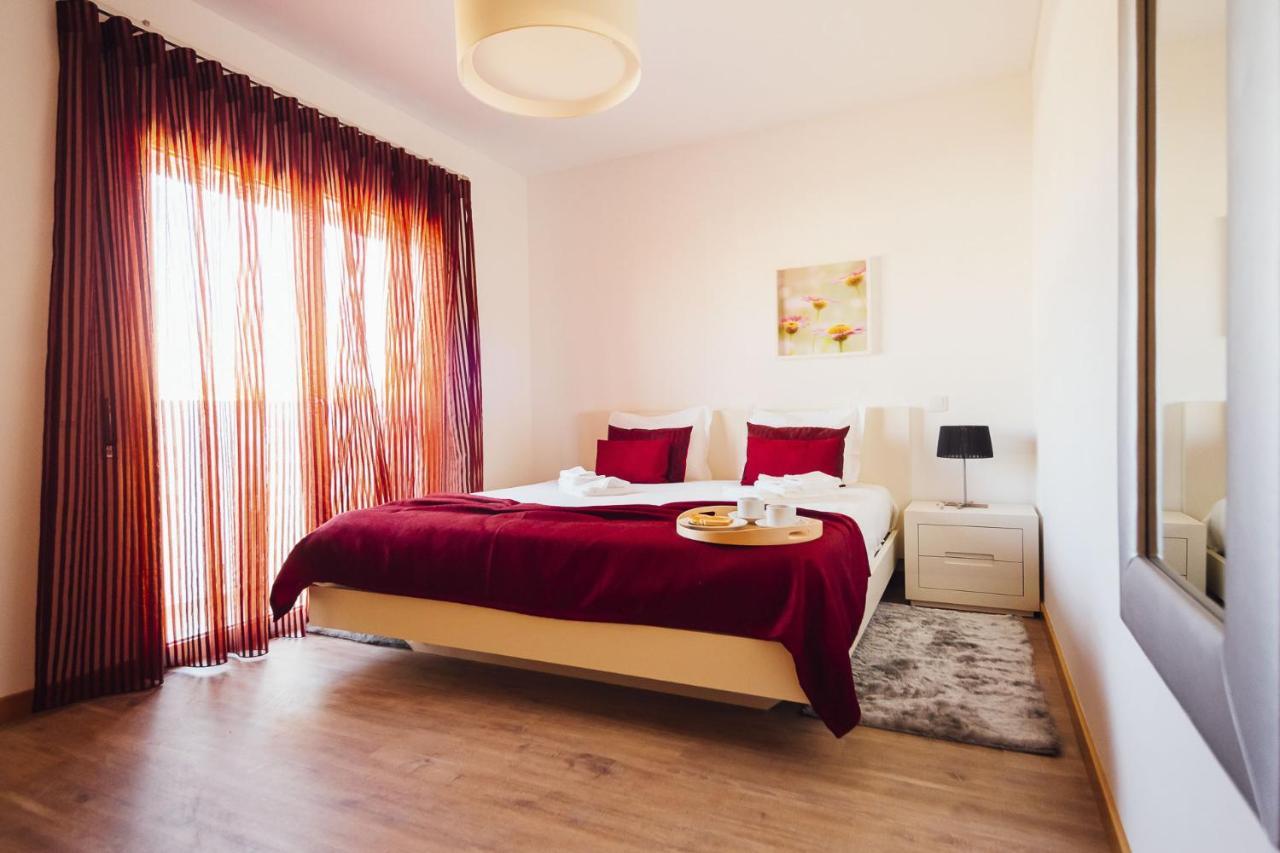 Carmona - By Sch Apartment Sao Martinho do Porto Bagian luar foto